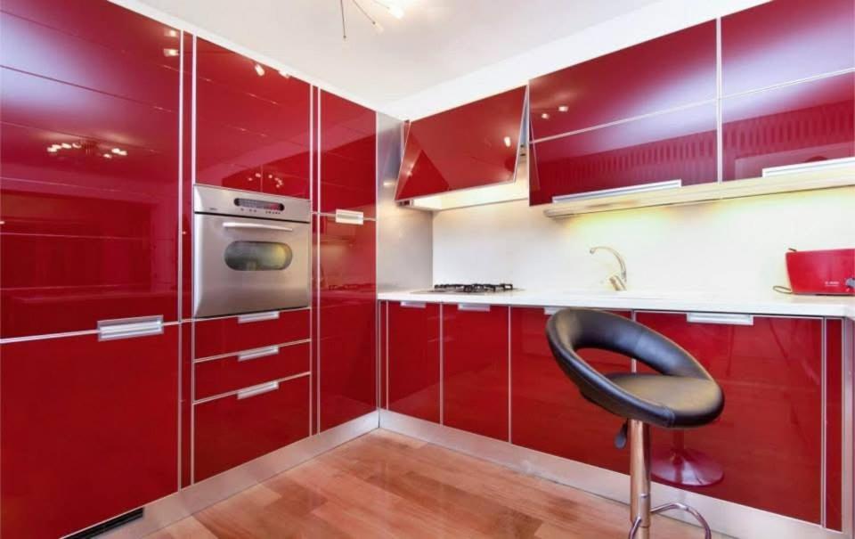 Apartment Beachfront With Wonderful Large Terrace Makarska